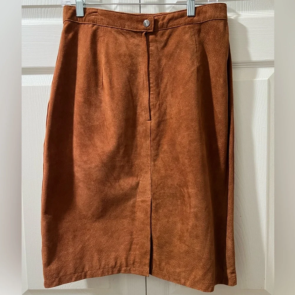 Elegant Vintage Retro 1980s Brown Suede Leather Skirt M.J. Carroll Size 13/14